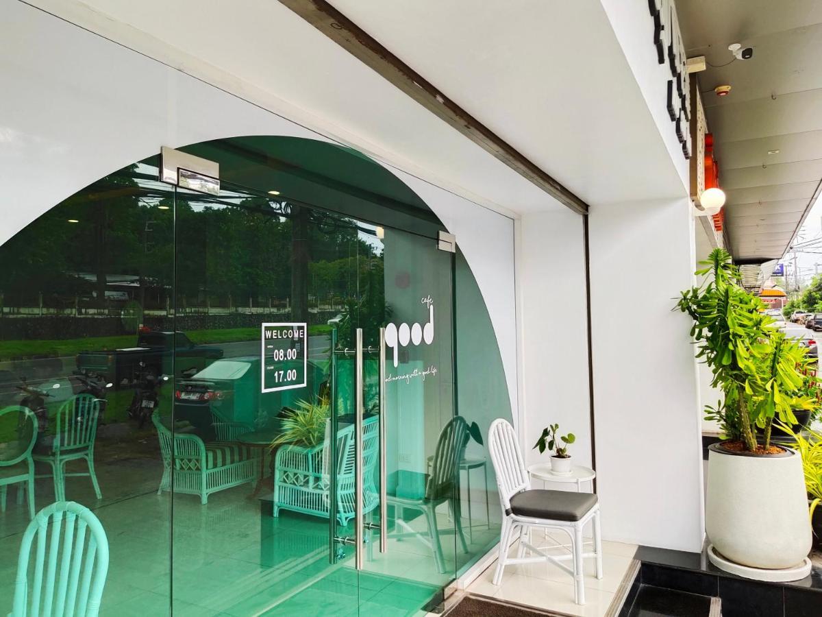 Ratana Hotel Rassada, Phuket Town- Sha Extra Plus Bagian luar foto