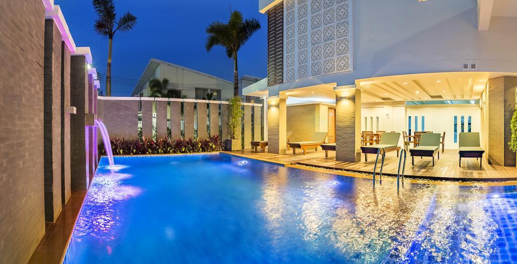 Ratana Hotel Rassada, Phuket Town- Sha Extra Plus Bagian luar foto