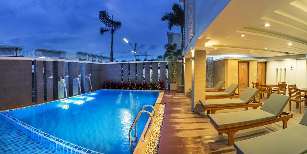 Ratana Hotel Rassada, Phuket Town- Sha Extra Plus Bagian luar foto