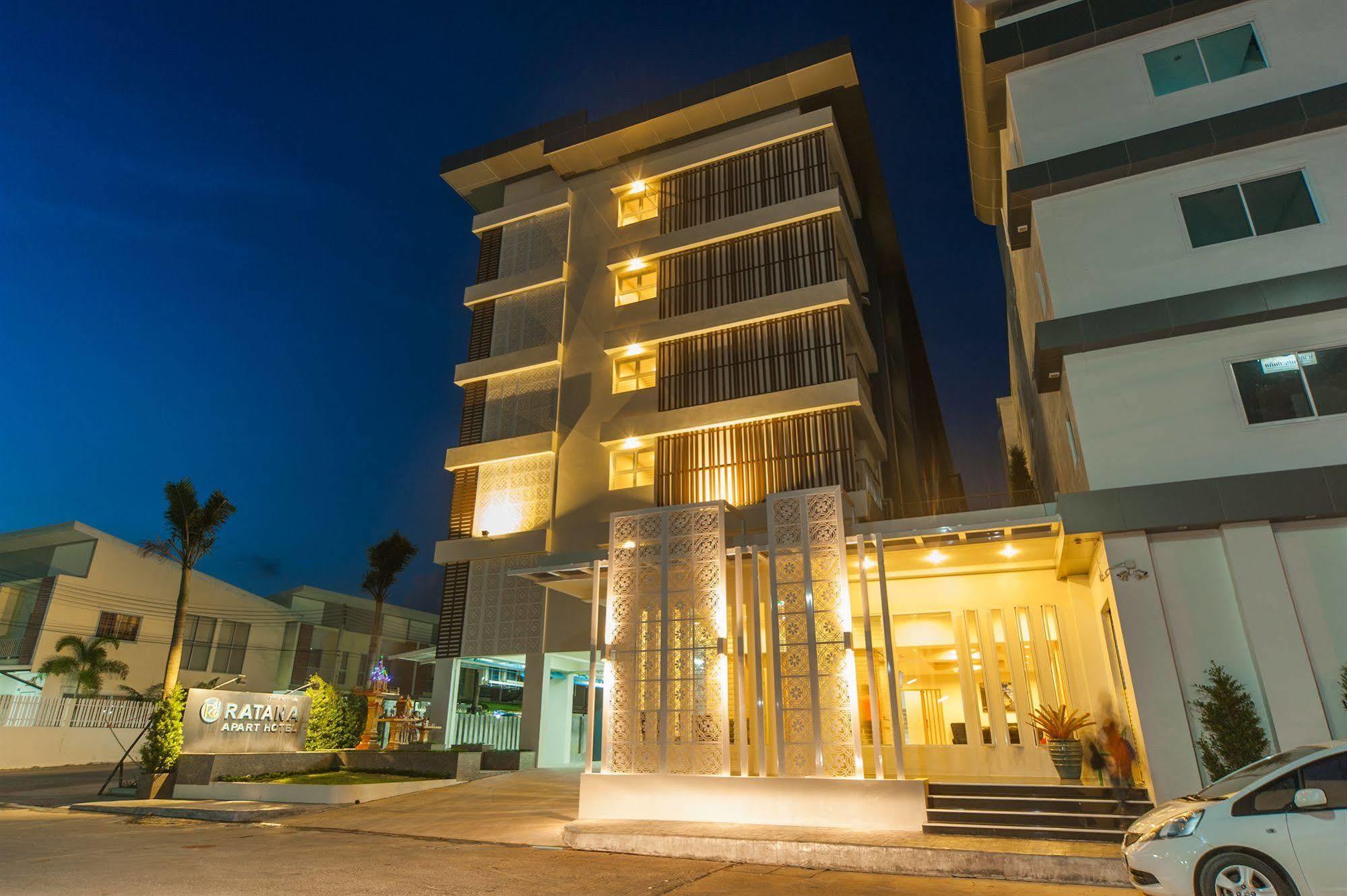 Ratana Hotel Rassada, Phuket Town- Sha Extra Plus Bagian luar foto