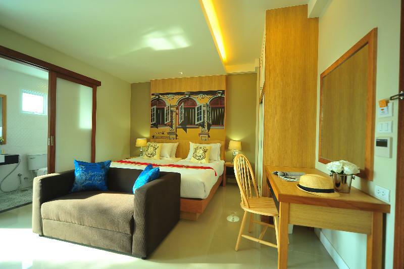 Ratana Hotel Rassada, Phuket Town- Sha Extra Plus Bagian luar foto